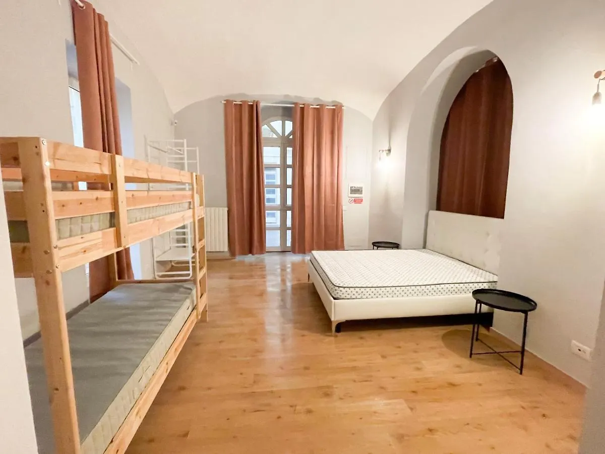 רומא Tolemaide Boutique Apartment 0*,  איטליה